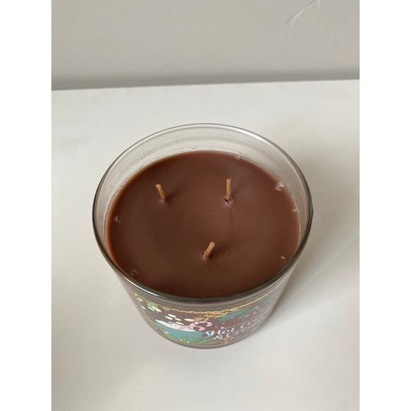 Bath and Body Works Hot Cocoa & Cream Large Scented 3 Wick Candle- 14.5oz - Picture 3 of 4